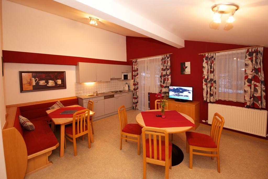 Glemmy Appartements Inkl Sommercard Фіггофен Номер фото